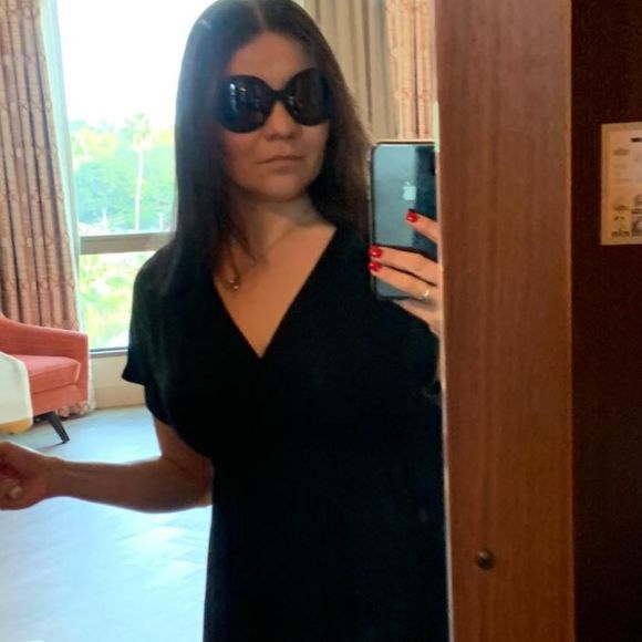 Meet your Posher, Lisa - Picture 1 of 1